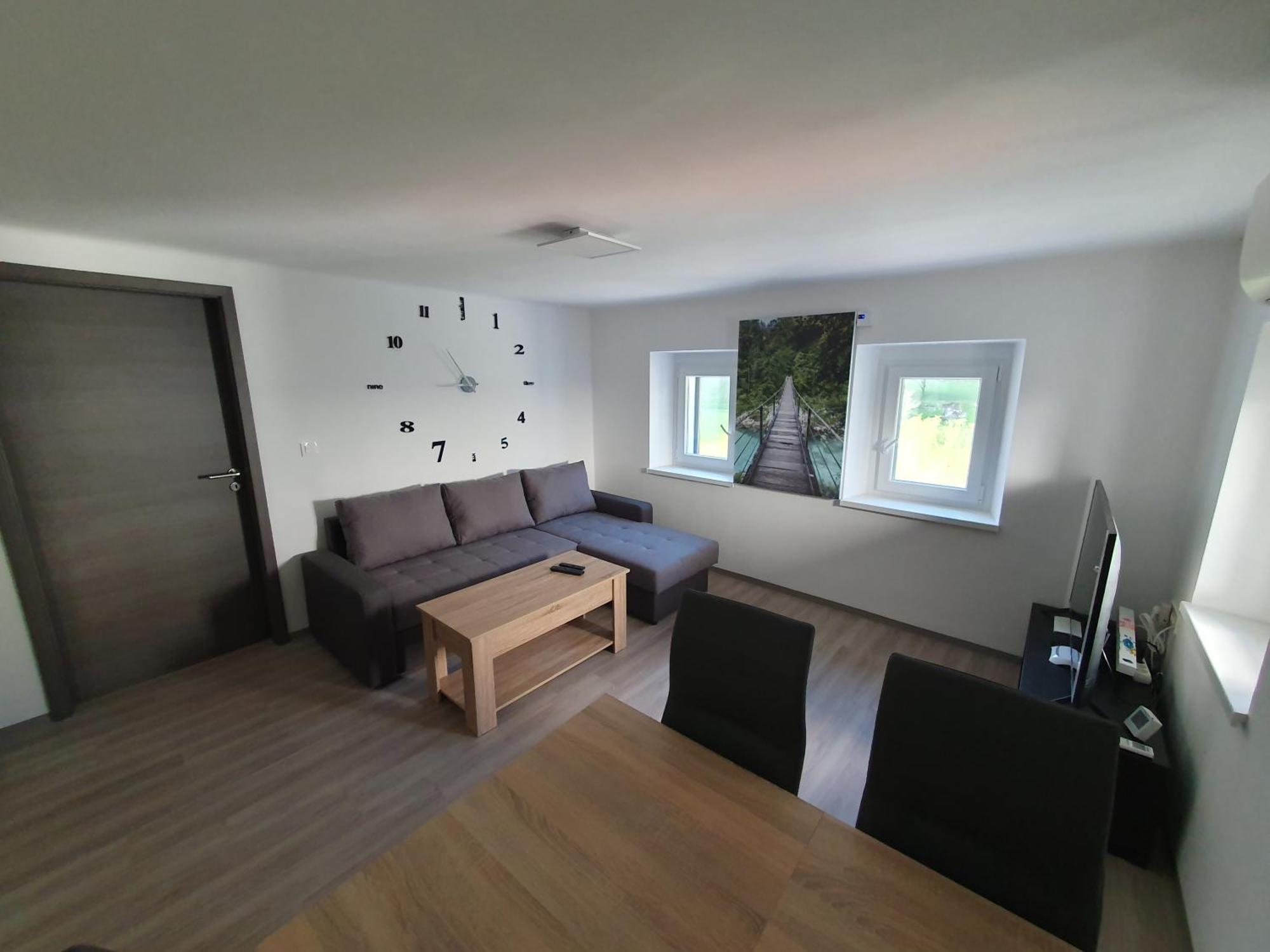 Apartment Ledince โมสต์ นา โซชิ ภายนอก รูปภาพ