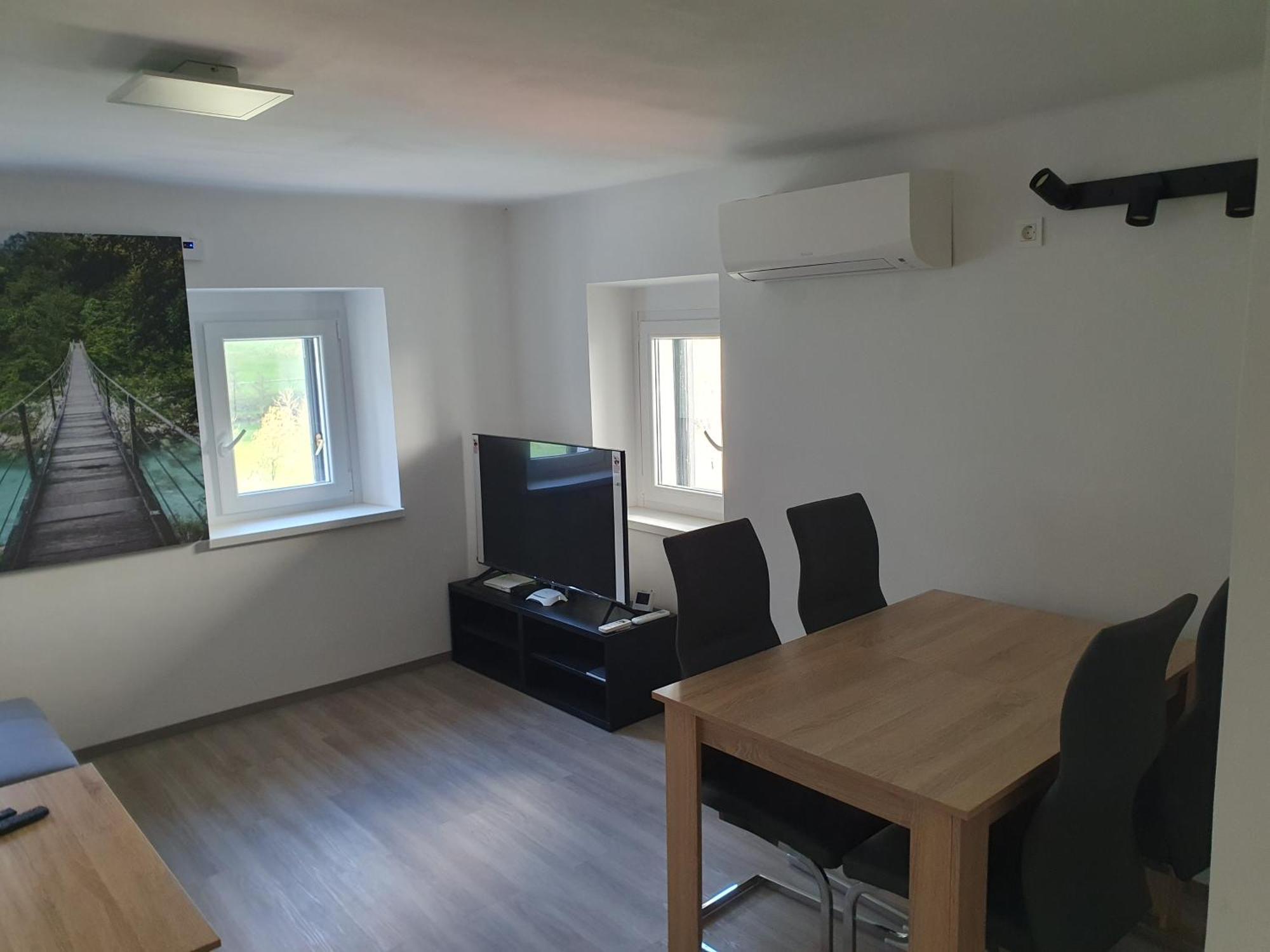 Apartment Ledince โมสต์ นา โซชิ ภายนอก รูปภาพ